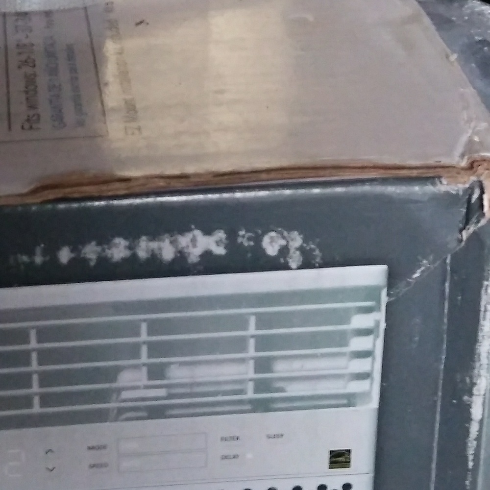 Air conditioner - Picture 2 of 2
